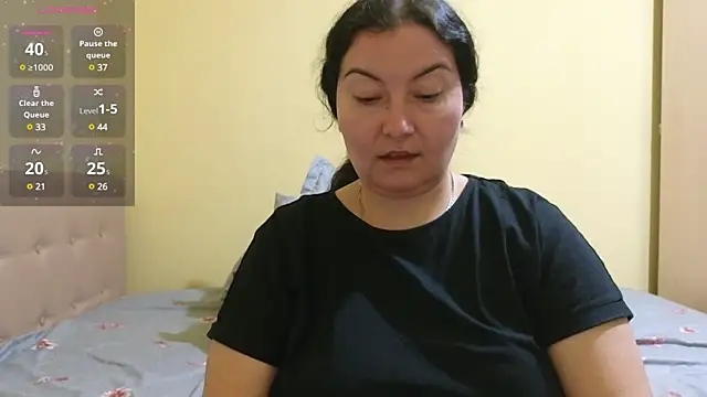 BBW MILF 4U online show from 02.12.25