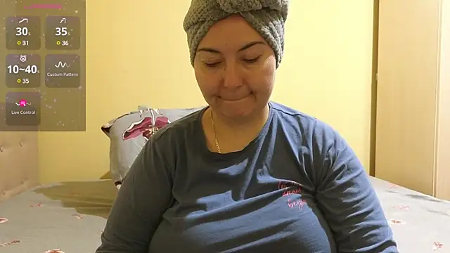 BBW MILF 4U online show from 02.16.25