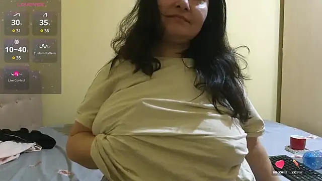 BBW MILF 4U online show from 03.03.25