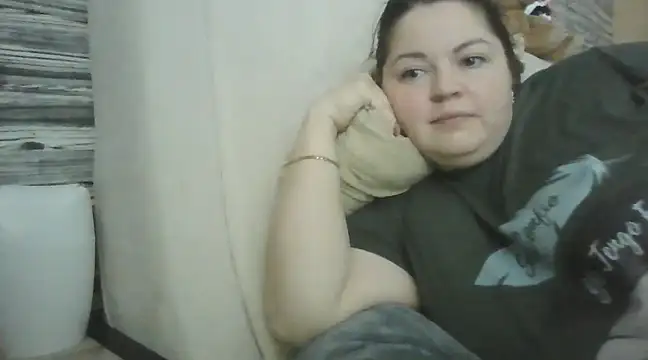 Snapshot of cute__cherry chatting on 01.11.25 cute  cherry online show from 01.11.25