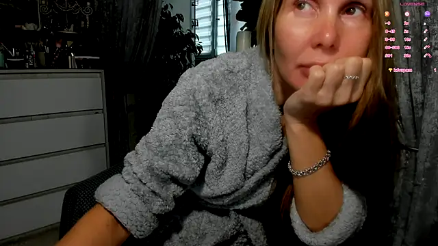 Aurora108 online show from 11.16.25