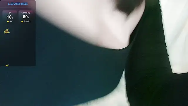 small Eva online show from 12.04.24