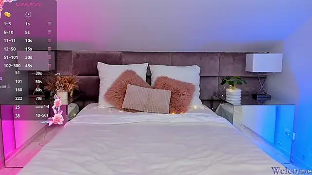 MiaMuse online show from 01.20.25