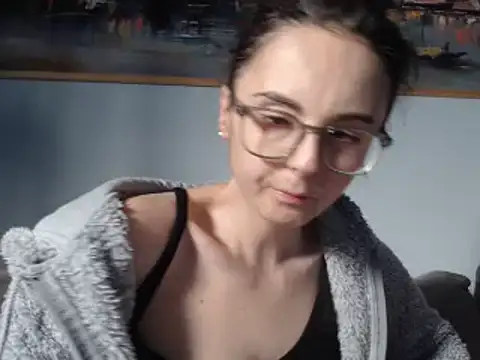 cleophee online show from 02.17.25