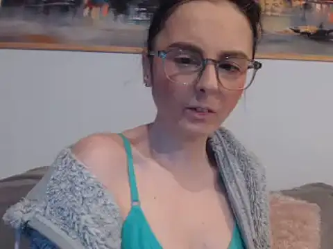 cleophee online show from 02.20.25