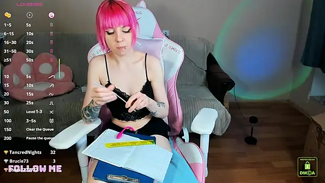 Snapshot of AmyRose6969 chatting on 03.08.25 AmyRose6969 online show from 03.08.25