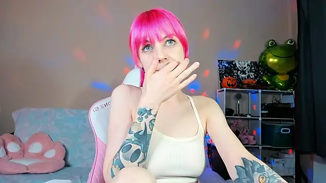 Snapshot of AmyRose6969 chatting on 09.23.25 AmyRose6969 online show from 09.23.25