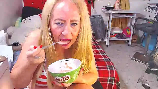 lucy belle bm online show from 03.09.25