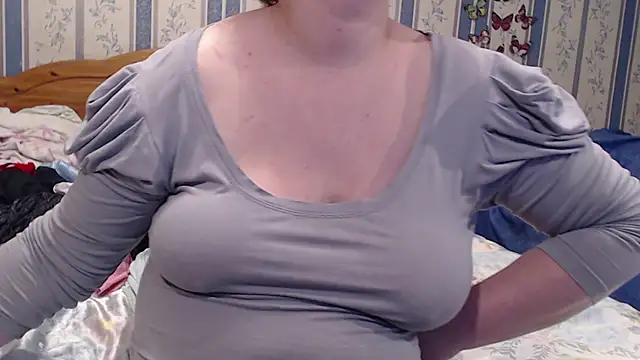 Snapshot of AMARILLIS chatting on 09.29.25 AMARILLIS online show from 09.29.25