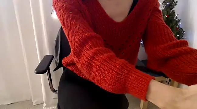 Snapshot of LadyJoanX chatting on 01.05.25 LadyJoanX online show from 01.05.25