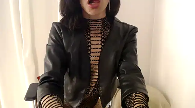 Snapshot of LadyJoanX chatting on 02.28.25 LadyJoanX online show from 02.28.25