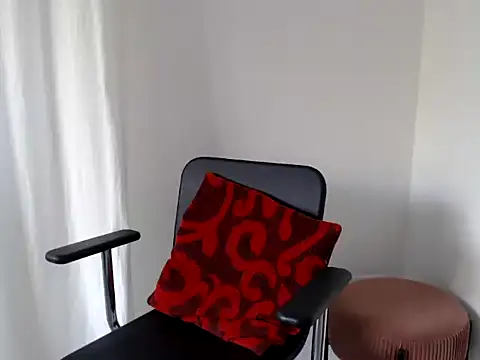 Snapshot of LadyJoanX chatting on 09.14.25 LadyJoanX online show from 09.14.25