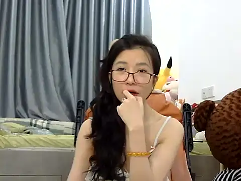 Cute Ruby01 online show from 12.19.24