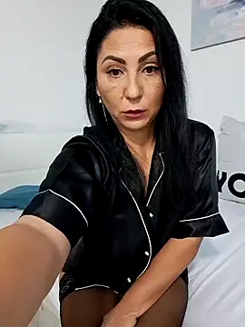 charrlote love online show from 10.06.25