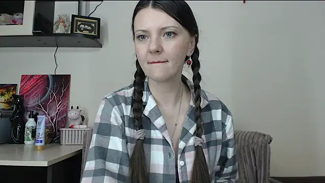 Snapshot of SugarTati chatting on 03.01.25 SugarTati online show from 03.01.25