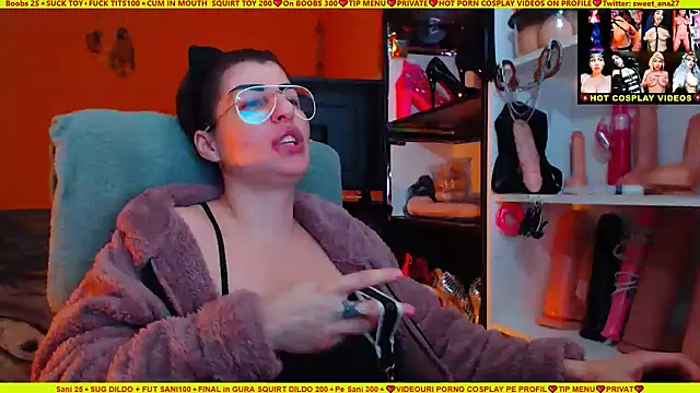 Snapshot of cuminmenowbbyx chatting on 12.30.24 cuminmenowbbyx online show from 12.30.24