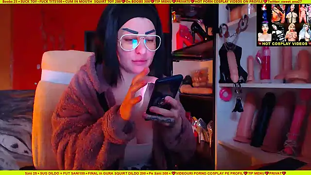 Snapshot of cuminmenowbbyx chatting on 02.13.25 cuminmenowbbyx online show from 02.13.25