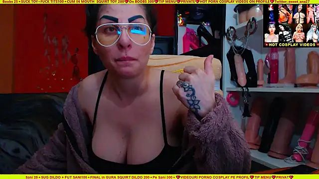 Snapshot of cuminmenowbbyx chatting on 03.17.25 cuminmenowbbyx online show from 03.17.25