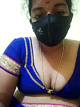 Snapshot of teddy-143 chatting on 11.02.25 teddy-143 online show from 11.02.25