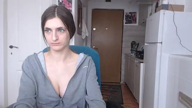 Snapshot of simyhvn chatting on 02.11.25 simyhvn online show from 02.11.25