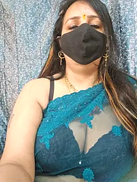 cute-tanvi online show from 02.13.25