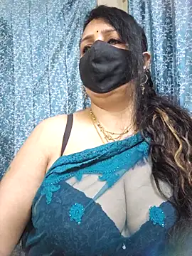 cute-tanvi online show from 03.18.25