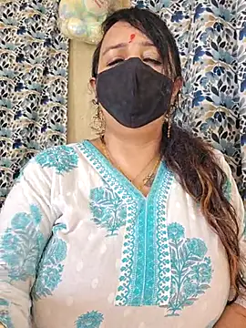 cute-tanvi online show from 09.22.25