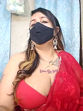 cute-tanvi online show from 11.13.25