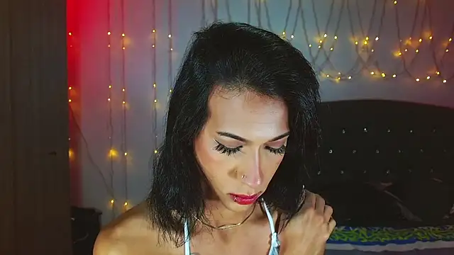 Snapshot of Kenisha_Sweet chatting on 03.21.25 Kenisha Sweet online show from 03.21.25