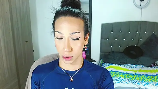 Snapshot of Kenisha_Sweet chatting on 09.19.25 Kenisha Sweet online show from 09.19.25