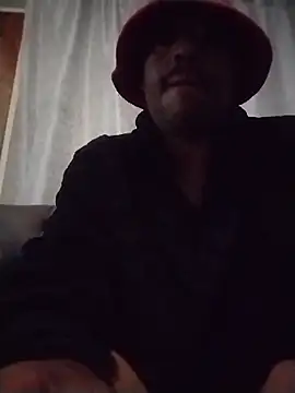 Snapshot of Wanderkid33 chatting on 12.03.25 Wanderkid33 online show from 12.03.25