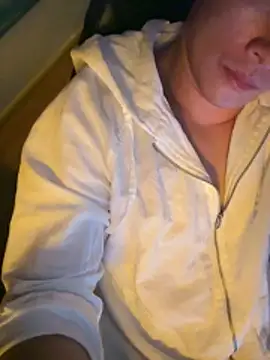 Snapshot of Tmissmag chatting on 11.30.25 Tmissmag online show from 11.30.25