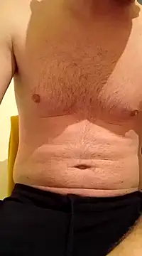 Snapshot of Rolandxxxr chatting on 02.24.25 Rolandxxxr online show from 02.24.25