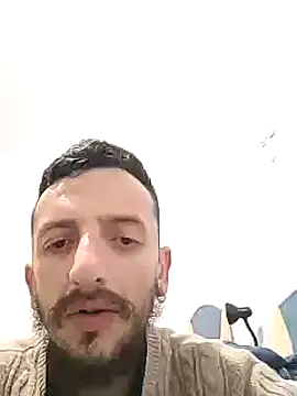 Snapshot of Lore93s chatting on 03.15.25 Lore93s online show from 03.15.25