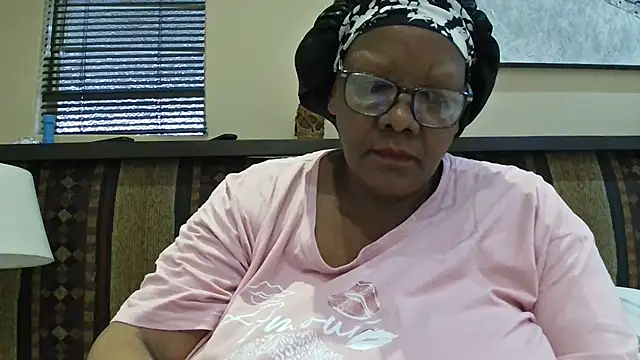 SEXYBOOBSNASS online show from 09.12.25