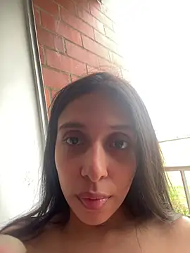 kiaraglam2 online show from 03.16.25