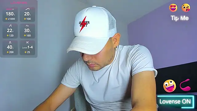 Snapshot of jhonyalzate2 chatting on 12.02.24 jhonyalzate2 online show from 12.02.24