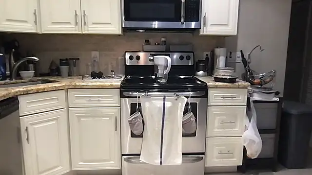 BigGuyMuscle online show from 03.17.25