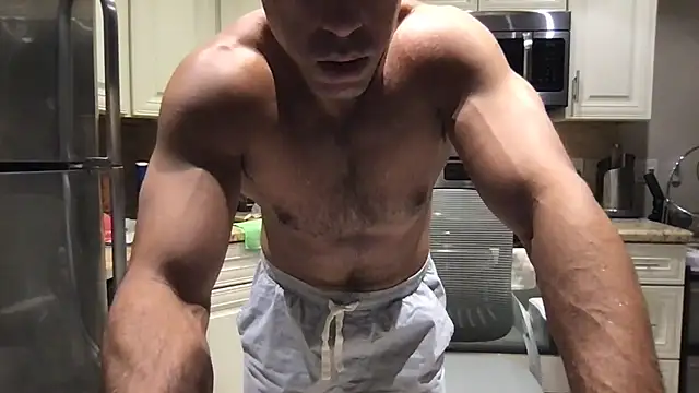 BigGuyMuscle online show from 11.07.25