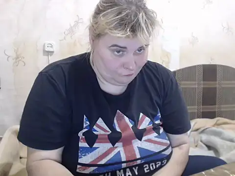 Snapshot of Ameliabusty chatting on 01.28.25 Ameliabusty online show from 01.28.25