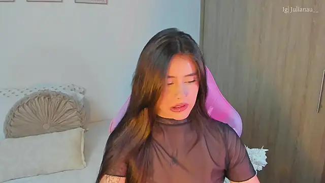 Snapshot of iriswest_ chatting on 03.19.25 iriswest online show from 03.19.25