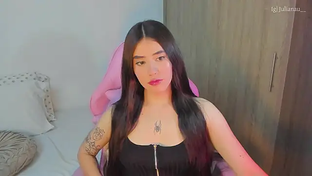 Snapshot of iriswest_ chatting on 03.22.25 iriswest online show from 03.22.25