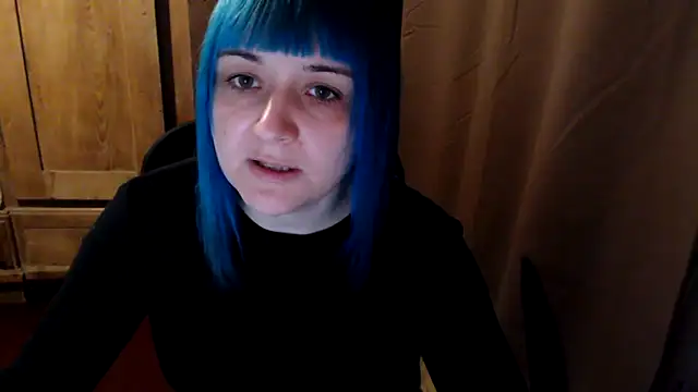 Snapshot of beauty-of-pain chatting on 09.28.25 beauty-of-pain online show from 09.28.25