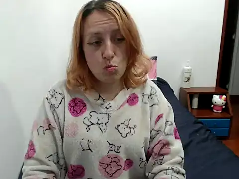 Snapshot of kittykalor09 chatting on 02.22.25 kittykalor09 online show from 02.22.25