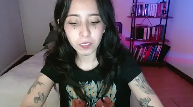 Snapshot of babyluna_8_8 chatting on 12.26.24 babyluna 8 8 online show from 12.26.24