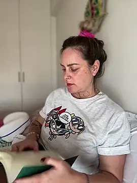 Snapshot of misslulipop chatting on 03.15.25 misslulipop online show from 03.15.25