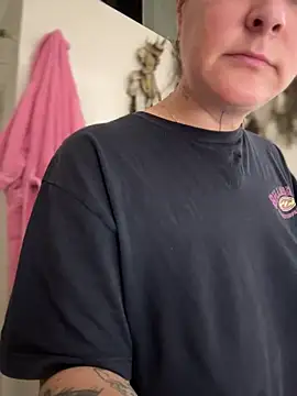 Snapshot of misslulipop chatting on 03.20.25 misslulipop online show from 03.20.25