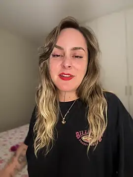 Snapshot of misslulipop chatting on 03.22.25 misslulipop online show from 03.22.25