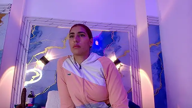 lorrayne  online show from 11.29.25