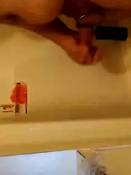 Snapshot of Dnbigo89 chatting on 12.02.24 Dnbigo89 online show from 12.02.24